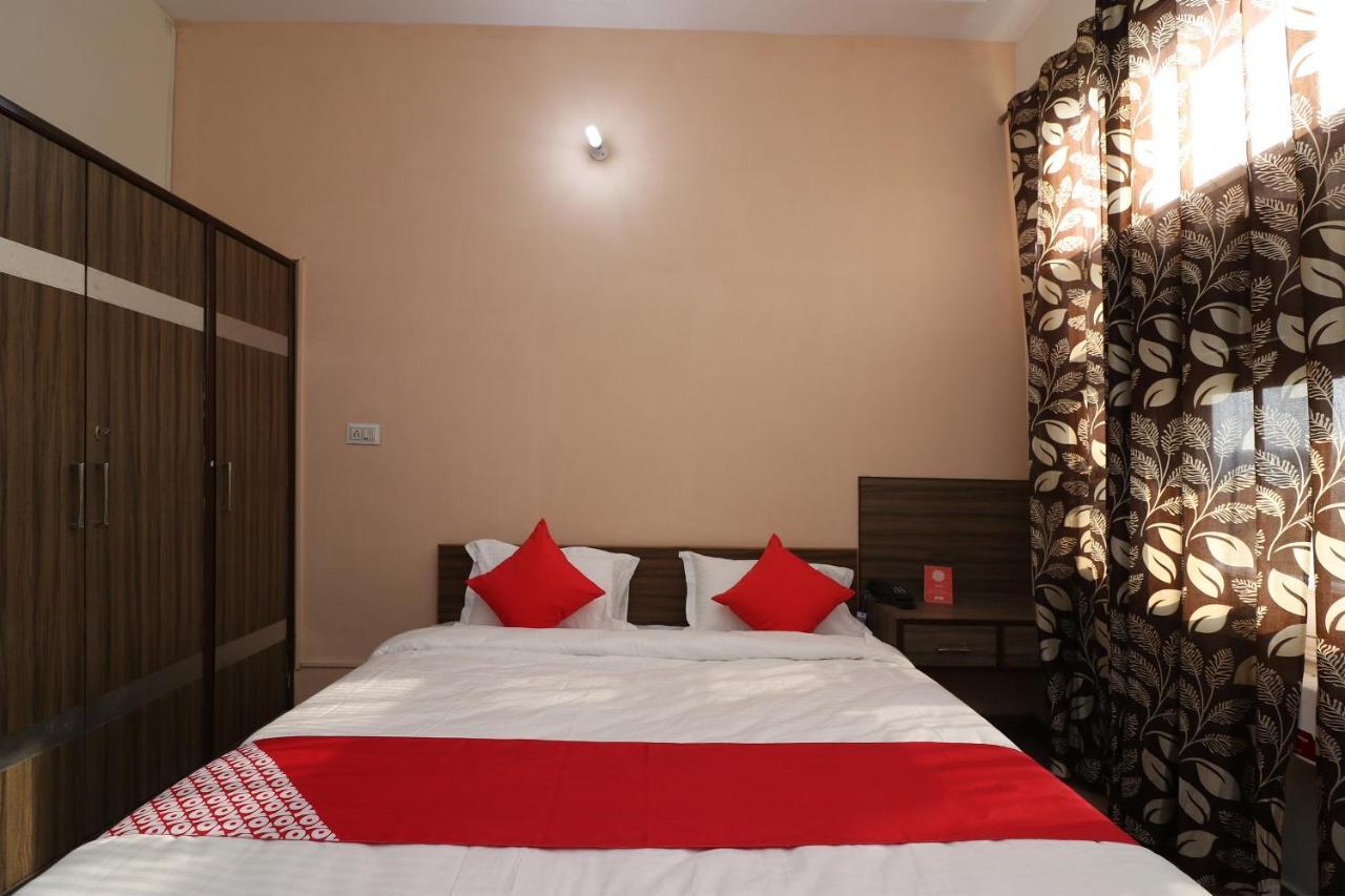 Oyo Flagship Mann Bed And Breakfast Rajpura Экстерьер фото